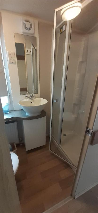 Arual Caravan Manor House Park. Allonby, Cumbria Maryport Ngoại thất bức ảnh